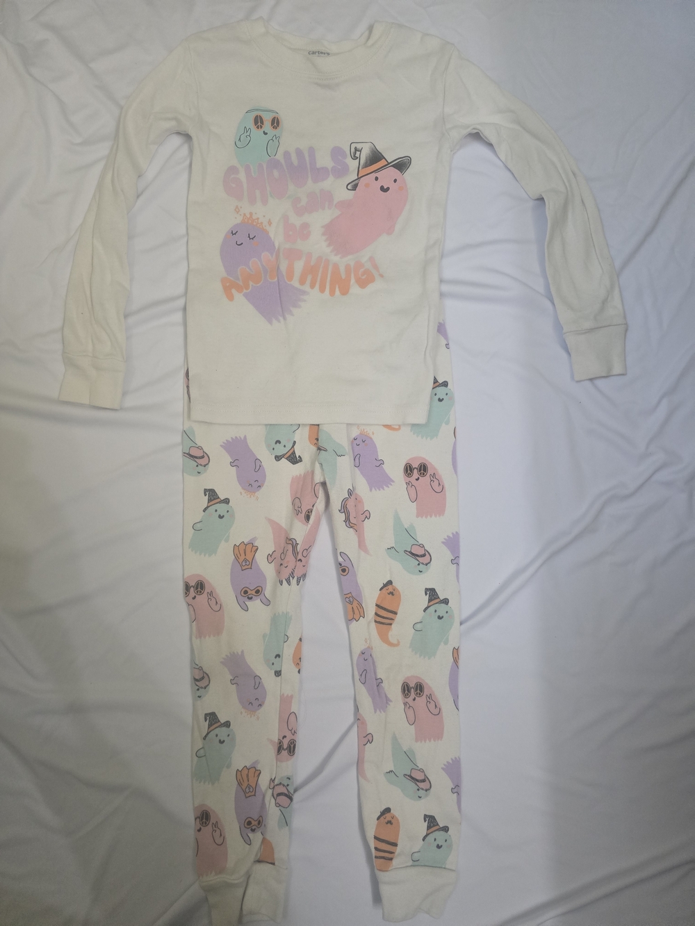 4 Set Of Kids Holiday Pajamas